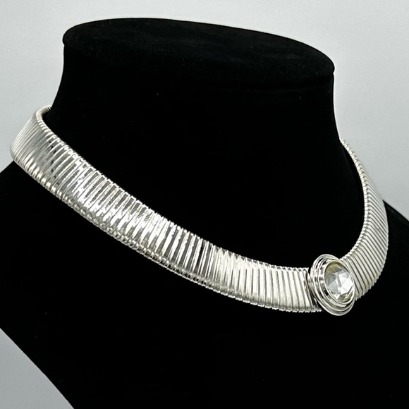 Vintage Cobra Silver Choker Necklace with crystal pendant - Picture 3 of 5